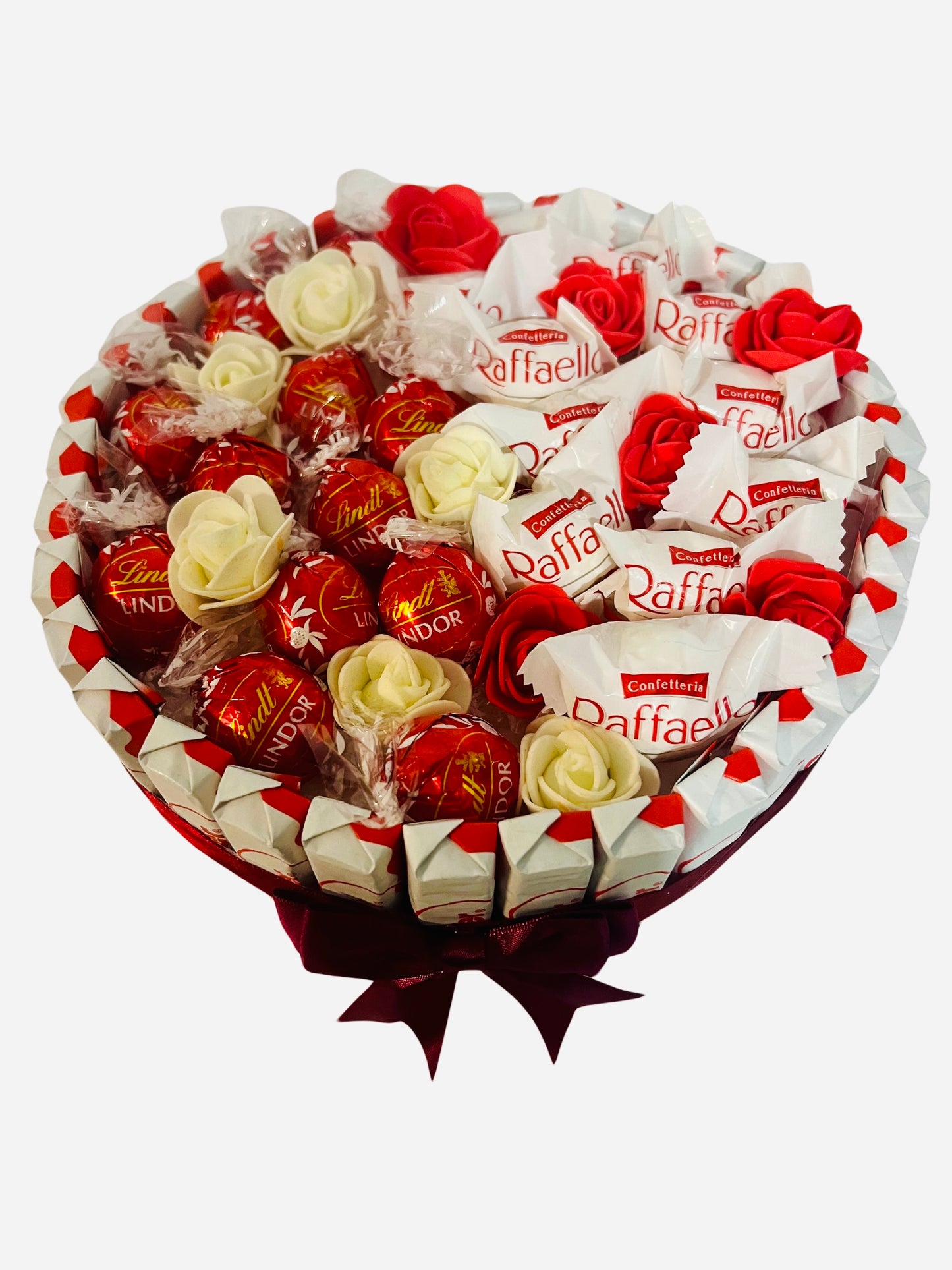 Luxury Handmade Chocolate Gift Selection with Lindor/Raffaello/Kinder 20cm